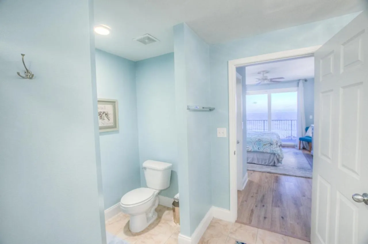 Semesterbostad Laketown 1027 Gorgeous 2 Bd Plus Bunks, Ocean Views, Best Amenities Panama City Beach