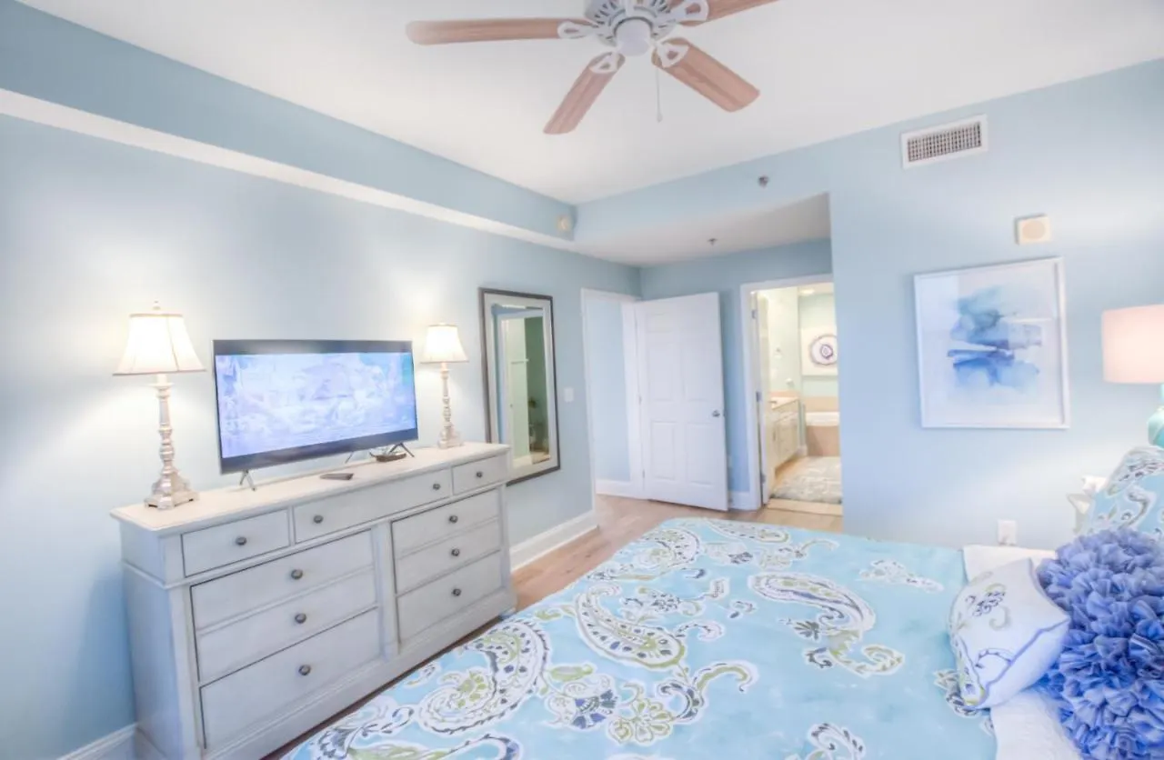 Laketown 1027 Gorgeous 2 Bd Plus Bunks, Ocean Views, Best Amenities Panama City Beach 0*,