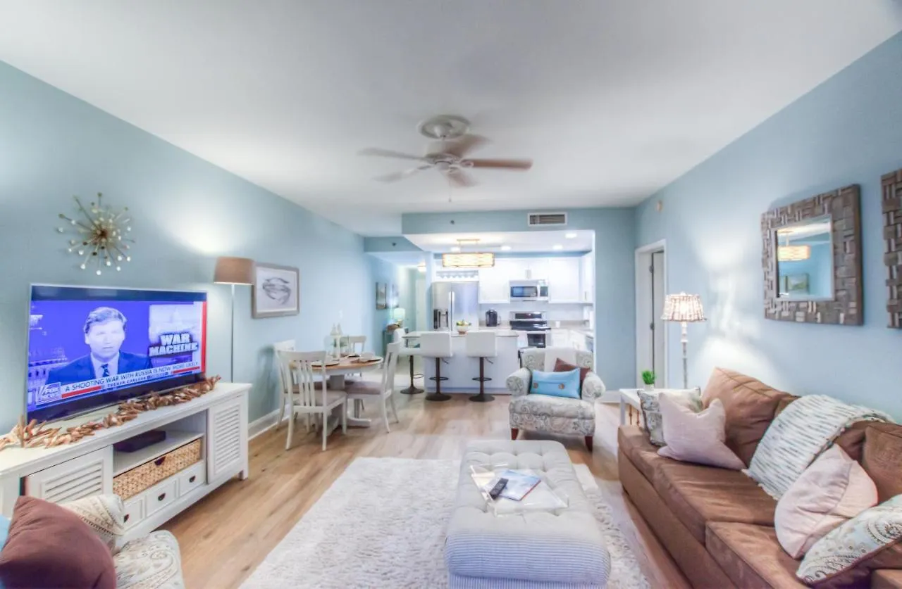 Laketown 1027 Gorgeous 2 Bd Plus Bunks, Ocean Views, Best Amenities Panama City Beach 0*,  USA